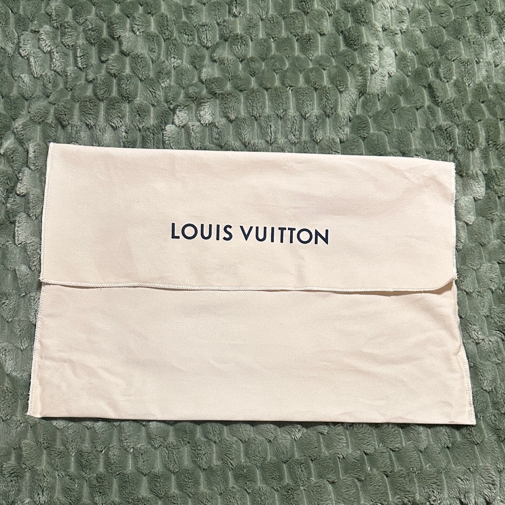 Louis Vuitton dust bag